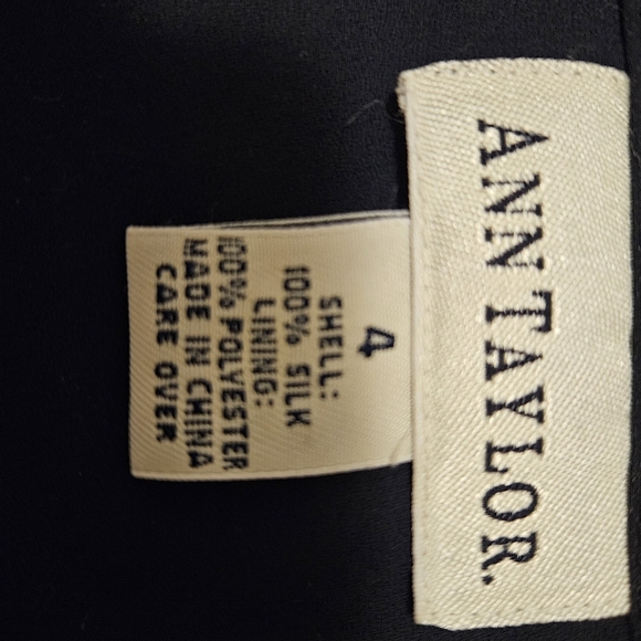 Skirt - Picture 3 of 3